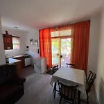 Apartament Marika *