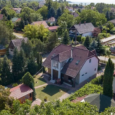 Διαμέρισμα Marika *